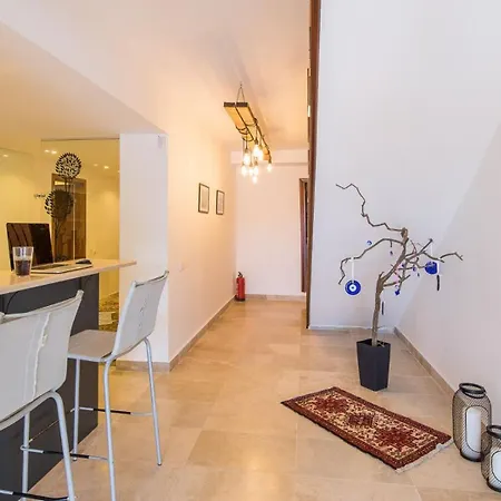 4 Bedroom Luxury 1210 Βίλα *